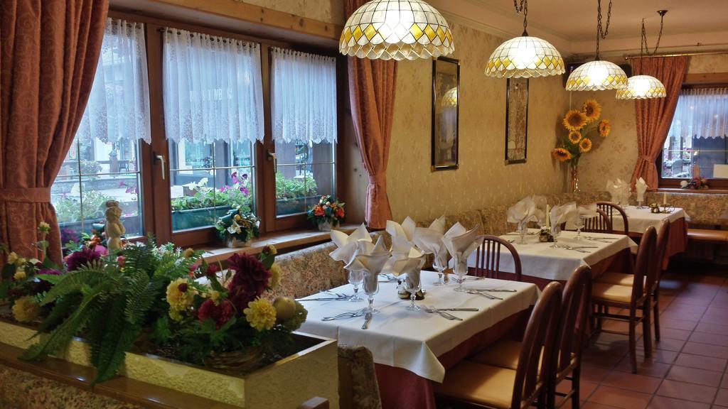 Hotel La Baita Ливиньо Экстерьер фото