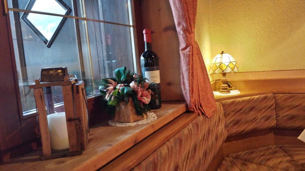 Hotel La Baita Ливиньо Экстерьер фото